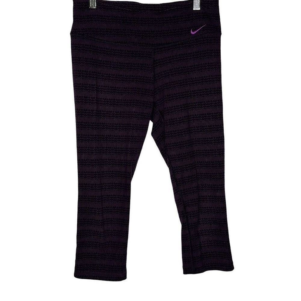 Nike Purple Legend Dri-fit Cotton Zig
Dot Printed Women's Capris Small - Picture 2 of 6